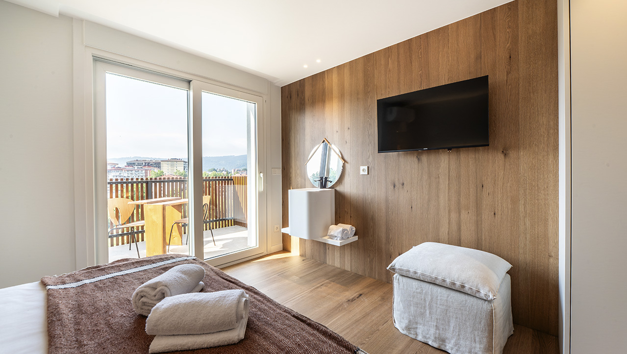 Habitación superior con balcón
